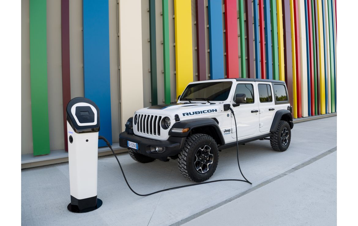 La Jeep Jeep Wrangler 4Xe 5G en cours de test Mondial de l'Auto 2022