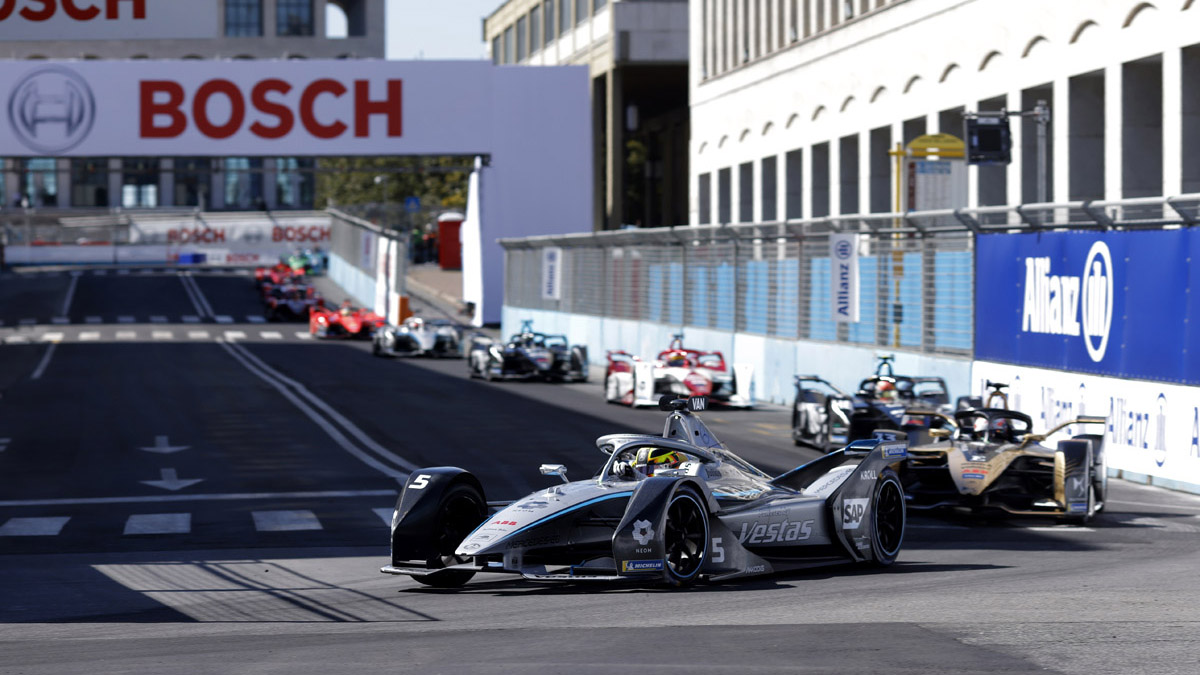 Mercedes EQ Formule E sport auto Mondial de l'Auto 2022