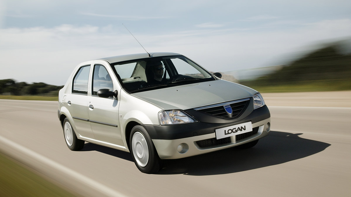 Dacia Logan Dacia Logan : elle a changé le monde en proposant une voiture simple, fiable et robuste accessible à tous. Crédit photo : Dacia Mondial de l'auto 2022