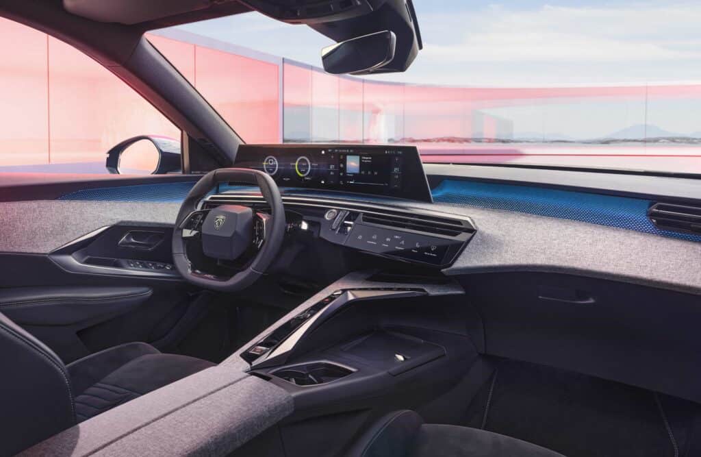 Mondial de l'auto, news, Peugeot réinvente son emblématique SUV avec le nouveau e-3008 et son design interieur