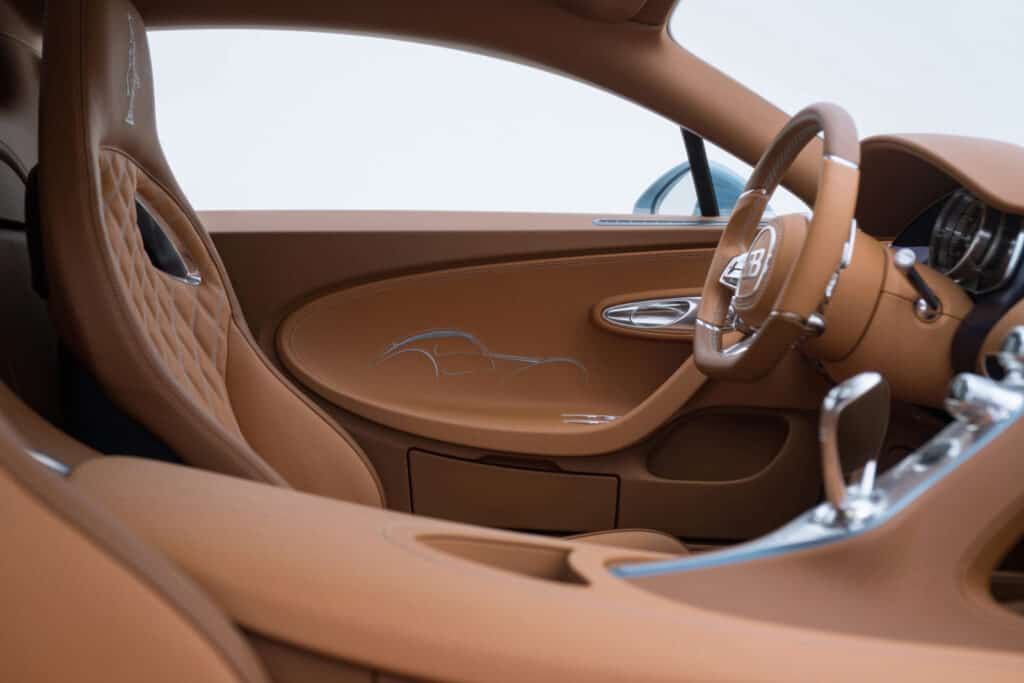 Mondial de l'auto, L'intérieur en cuir Gaucho de la Bugatti « 57 One of One », hommage à la Type 57 SC Atlantic
