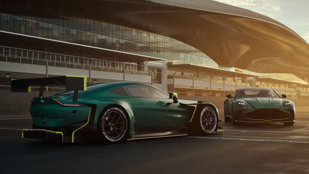 Mondial de l'auto 2024, Aston Martin : triple révélation de l'AMR34, la Vantage 2024 et la Vantage GT3 !