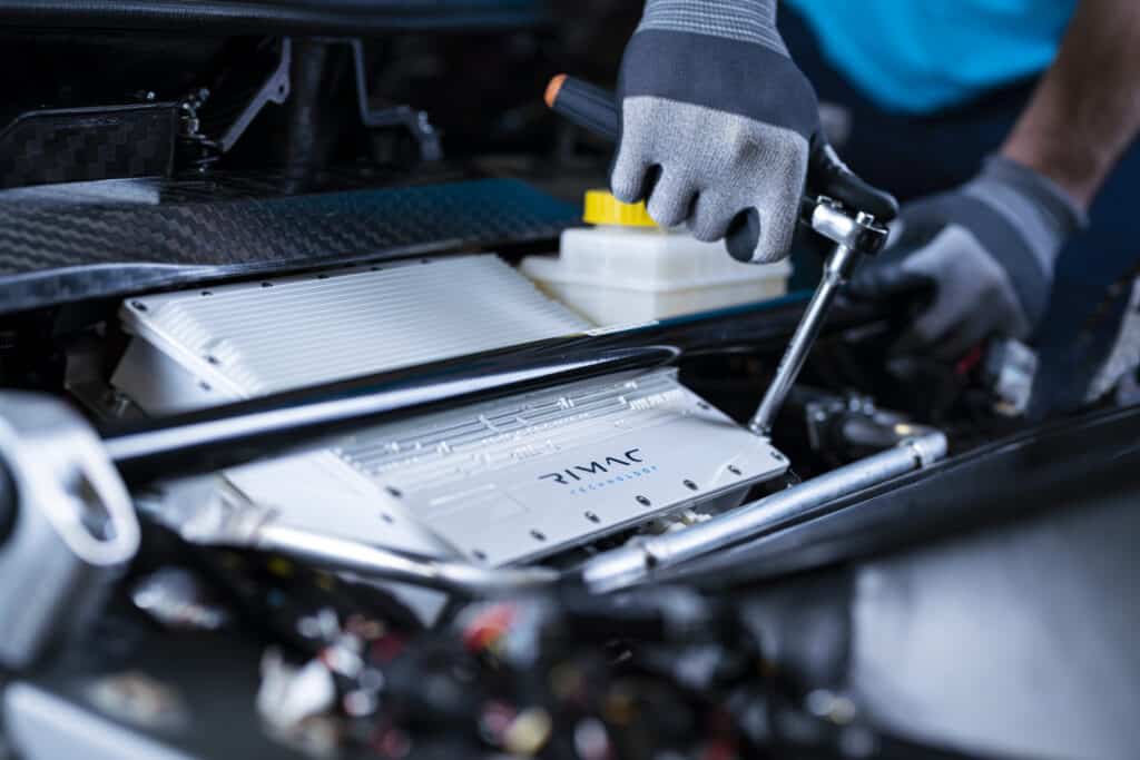 rimac technology batteries collaboration avec BMW Group concernant la production de batteries de voitures électriques haute tension mondial de l'auto 2024