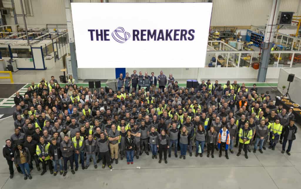 Mondial de l'Auto 2024, Renault lance son offre THE REMAKERS : un nouveau leader européen des pièces auto reconditionnées