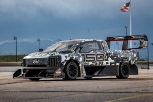 Mondial de l'auto 2024, Ford F-150 Lightning SuperTruck EV, Pikes Peak Romain Rumas