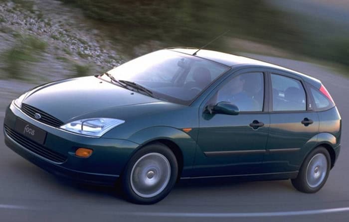 Mondial de l'auto 2024, coty, car of the year, Voiture de l'année 1999 - Ford Focus, la nouvelle référence
