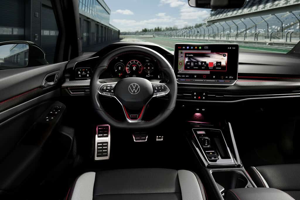 Mondial de l'auto 2024, intérieur, Digital Cockpit Pro de la Clubsport