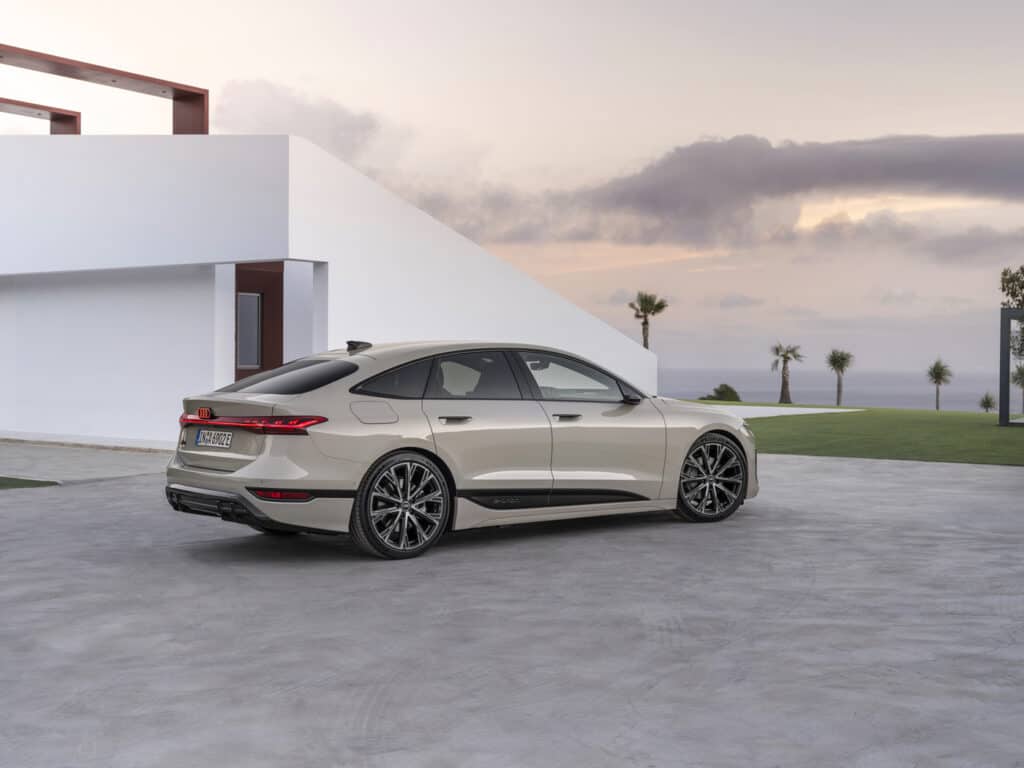 photo arrière droit, statique, mondial de l'auto 2024, audi a6 e-tron 2024, audi A6 e-tron sportback, aerodynamique