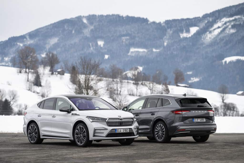 nouveautés skoda, calendrier 2024 2025 2026 2027, mondial de l'auto 2024, skoda Enyaq photo duo