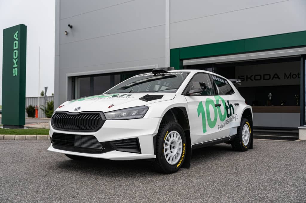 livraison de la 100ème Skoda, mondial de l'auto 2024, Skoda Motorsport à Mladá Boleslav