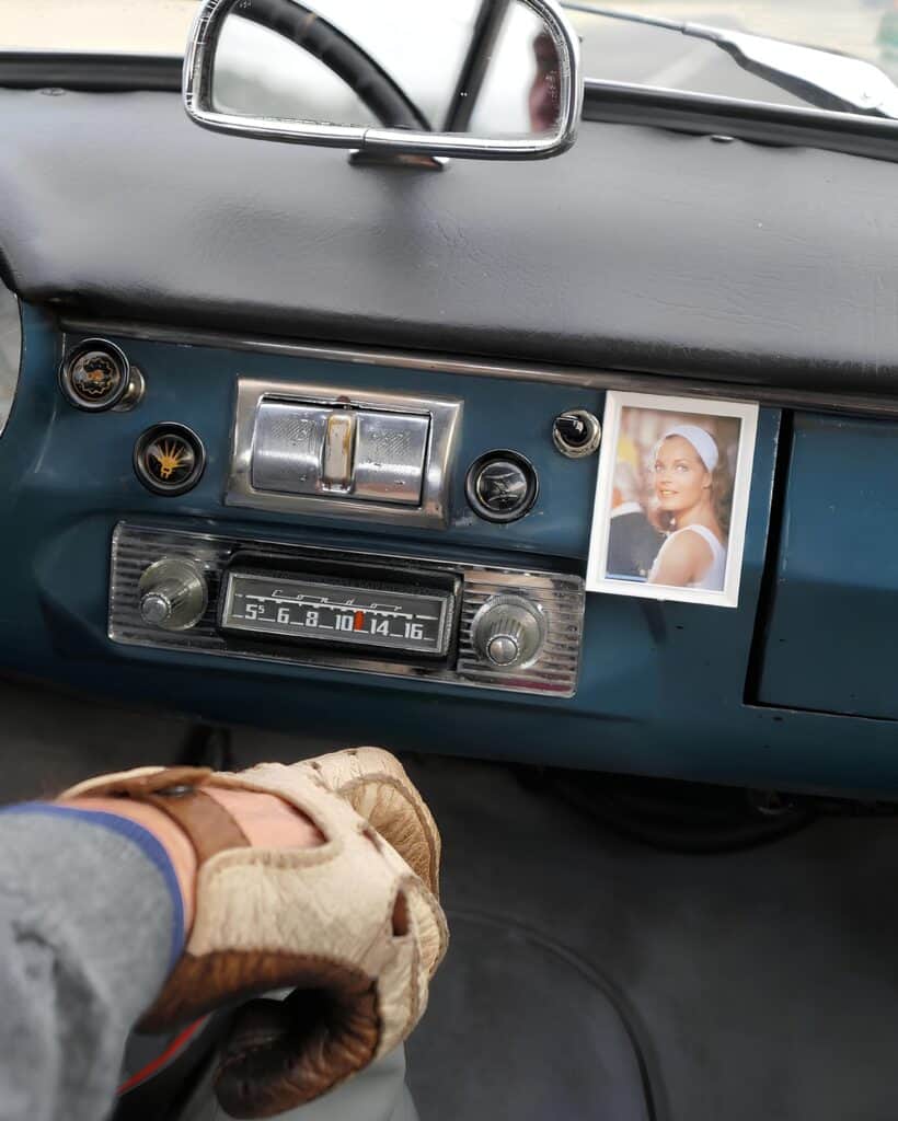 photo du tableau de bord, Romy schneider, 70 ans giuletta sprint - Mondial de l'Auto 2024