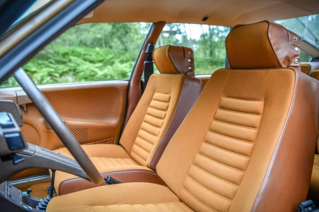 intérieur de la voiture - voiture citroen - mondial de l'auto 2024