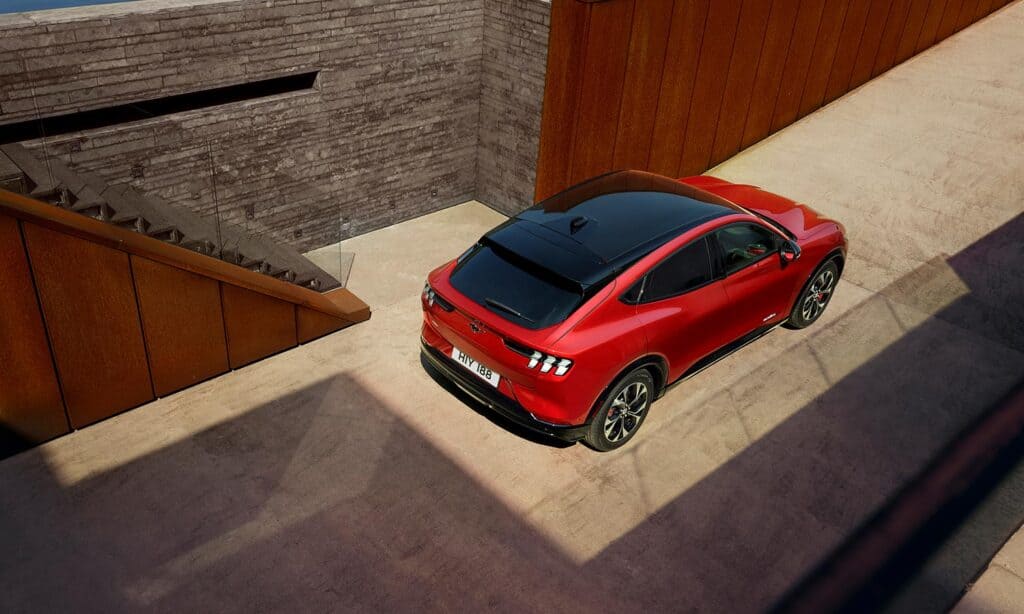 photo de la ford mustang - prise de vue de haut - mondial de l'auto 2024