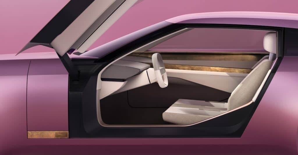 photo de la voiture vue par de la portiere conducteur - mondial de l'auto 2026