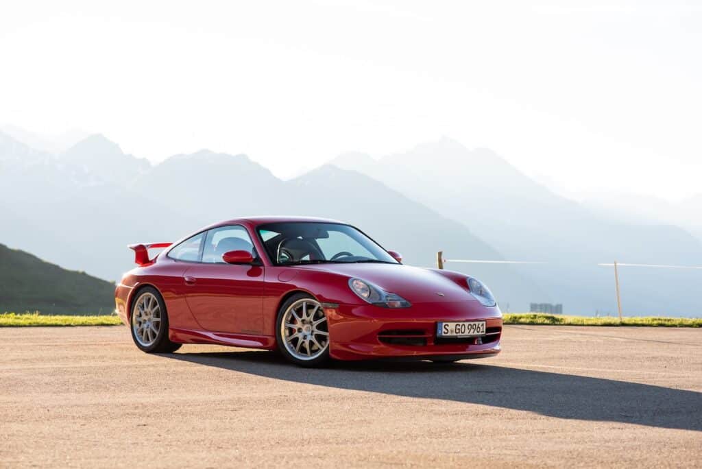 996-GT3-25-ans-porsche-911-gt3-2025-mondial-de-l-auto-1