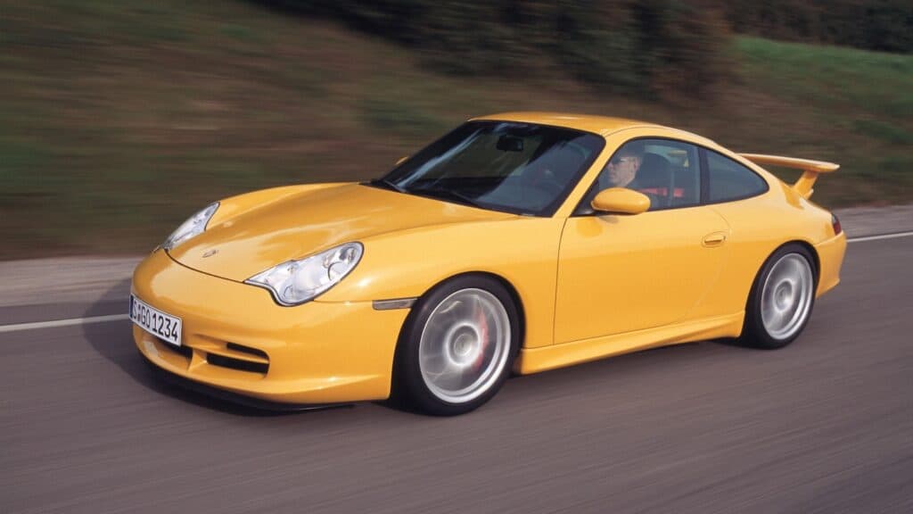 996-GT3-25-ans-porsche-911-gt3-2025-mondial-de-l-auto-6