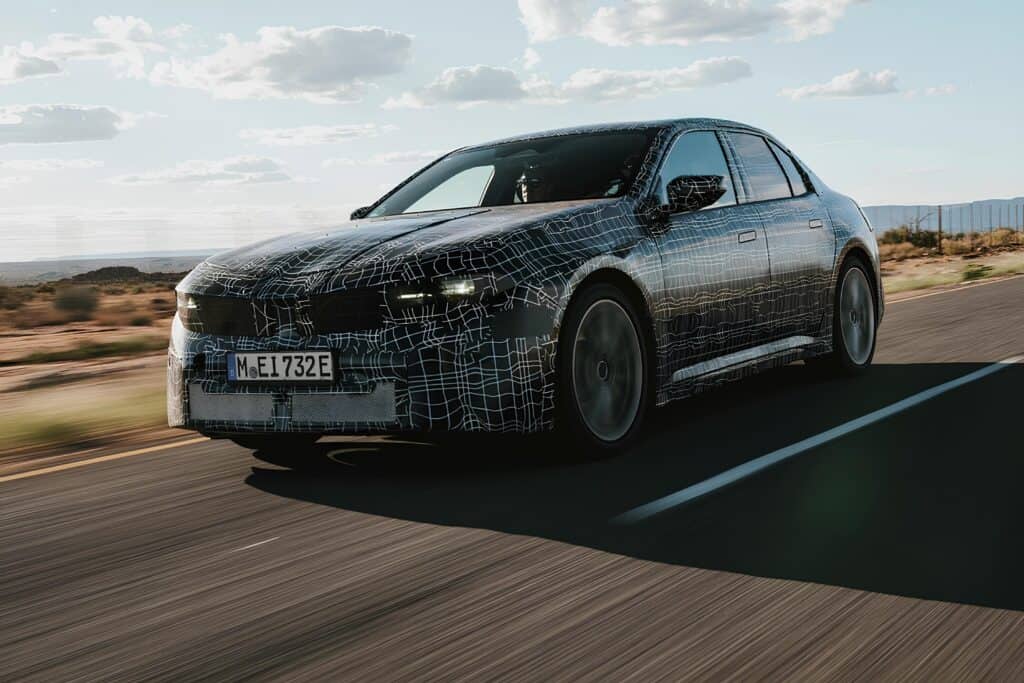 calendrier des nouveautés BMW 2028, Mondial de l'Auto, essais futurs modèles Neue Klasse dont i3 dès 2026