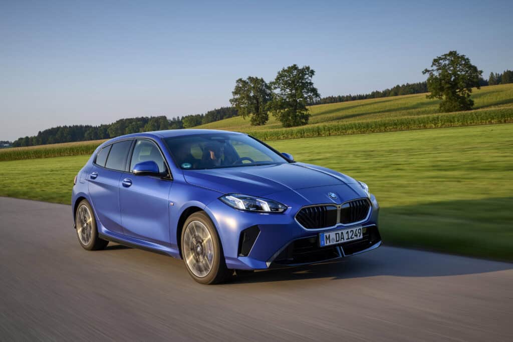 calendrier des sorties BMW d'ici 2028, Mondial de l'Auto, Série 1 sur la route