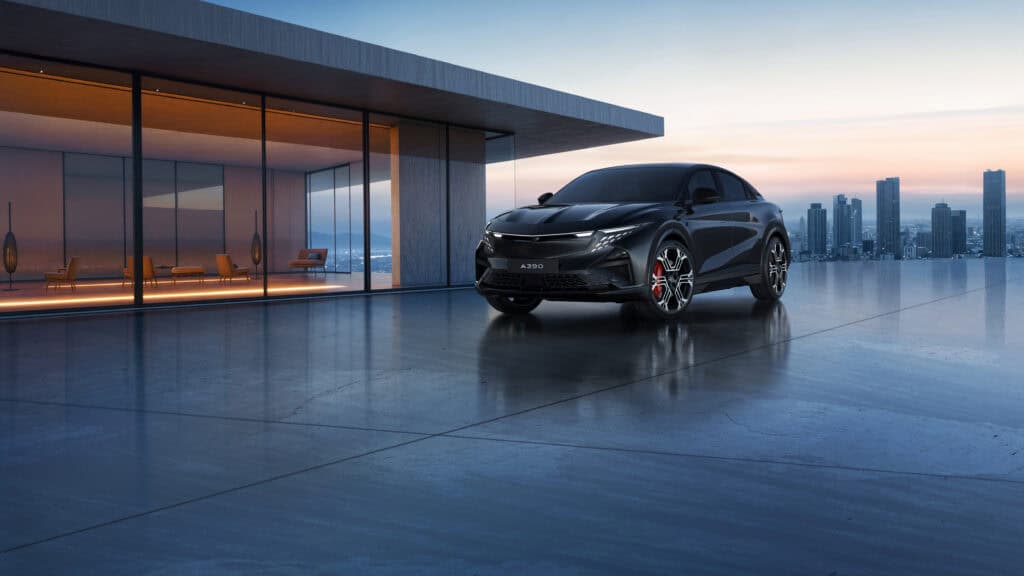 L'Alpine A390 GTS dans sa robe noire.