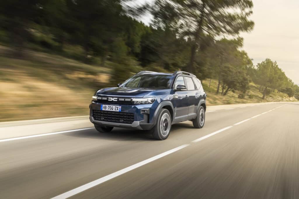 Mondial de l'Auto, Dacia Bigster, vue route face avant