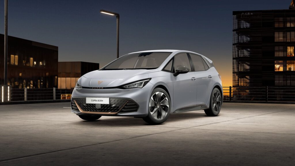 Cupra born one de 3/4
