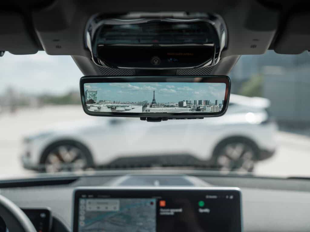 photo de l'interieur de la voiture - mondial de l'auto 2026
