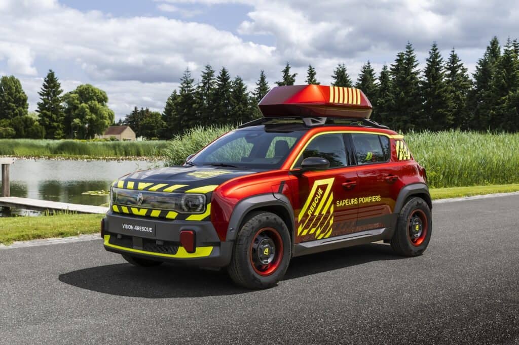 photo de la voiture vue de 3/4 face avant - mondial de l'auto 2026